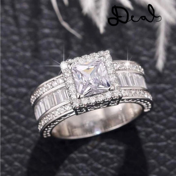 SILVER DIAMOND BRIADAL RING - Picture 10 of 11